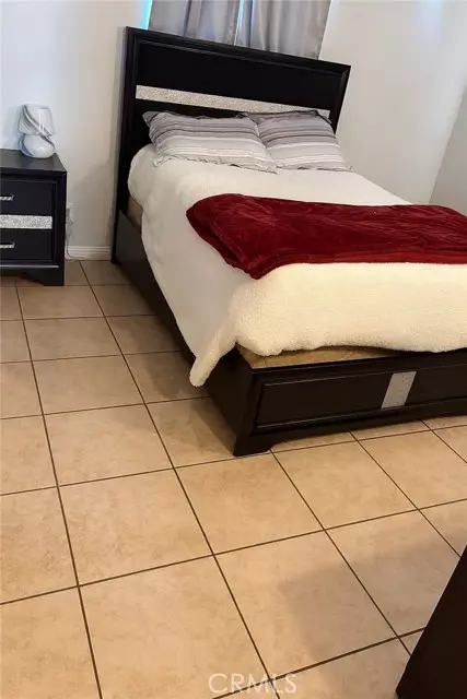 Lancaster, CA 93535,44129 Carolside Avenue