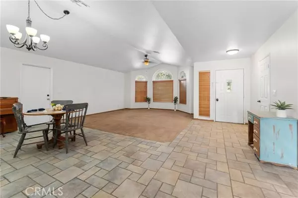 Rosamond, CA 93560,431 W 72nd Street