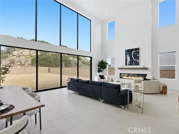 Chatsworth (los Angeles), CA 91311,9539 N Andora Avenue