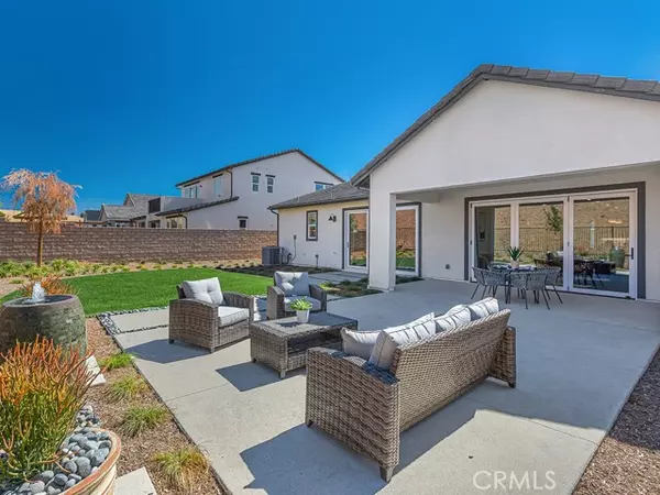 Castaic, CA 91384,28904 Saddle Circle