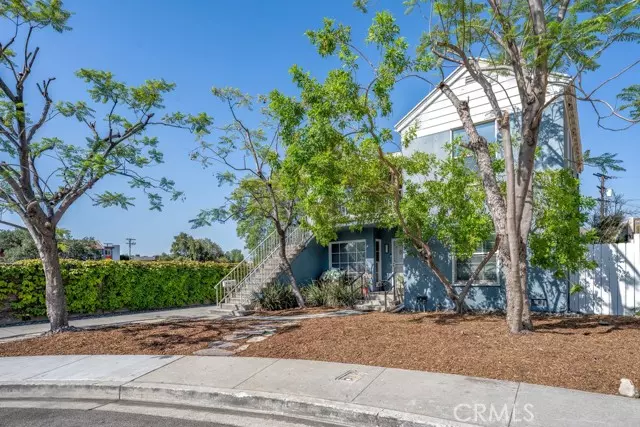 711 N Howard Street, Glendale, CA 91206