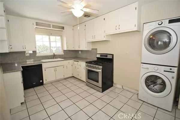 Northridge (los Angeles), CA 91324,9310 Crebs Avenue