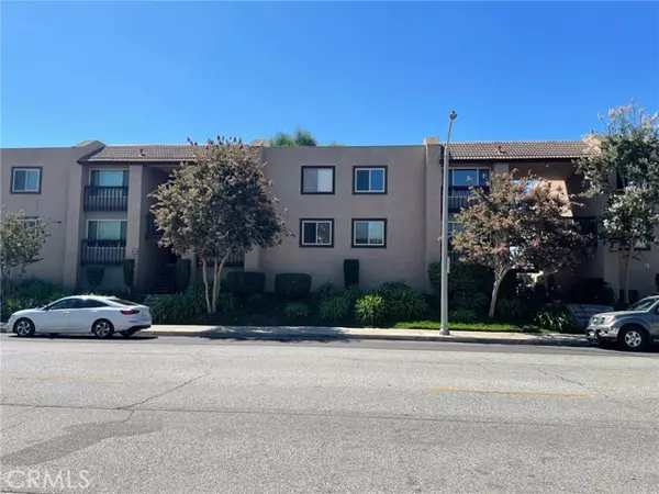 830 N Dalton Avenue #210, Azusa, CA 91702