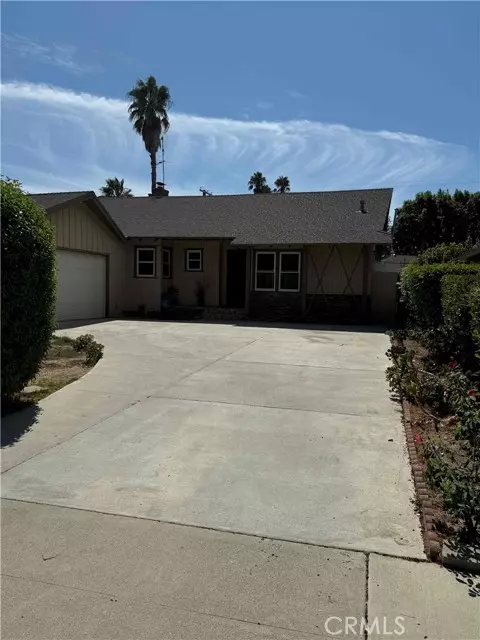 18612 Community Street, Northridge (los Angeles), CA 91324