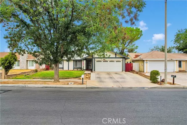 44019 Glenraven Road, Lancaster, CA 93535
