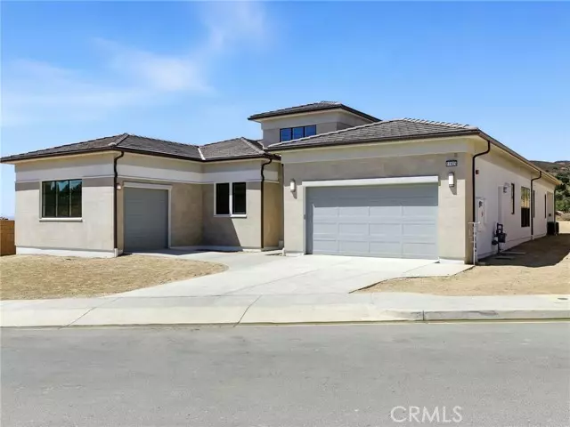 11925 Red Hawk Lane, Porter Ranch (los Angeles), CA 91326