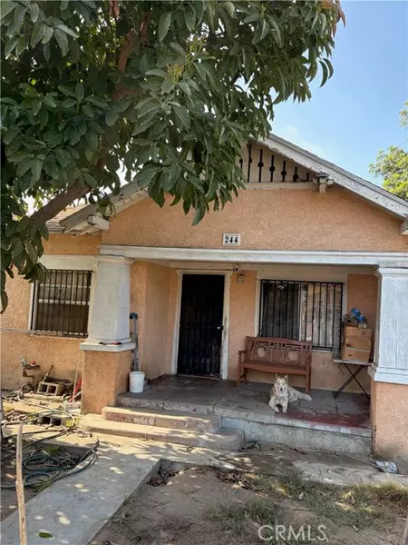 244 E 43rd Place, Los Angeles, CA 90011