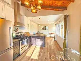 Camarillo, CA 93010,117 Kenneth Street