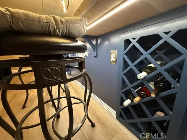 Canoga Park (los Angeles), CA 91304,8801 ETON