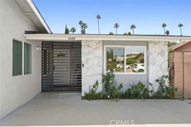 6620 Lennox Avenue, Van Nuys (los Angeles), CA 91405