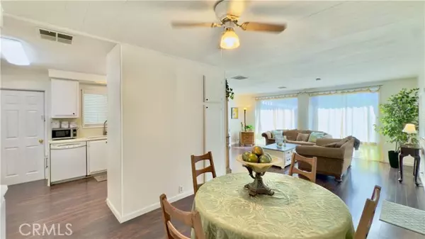 Chatsworth (los Angeles), CA 91331,20652 Lassen Street