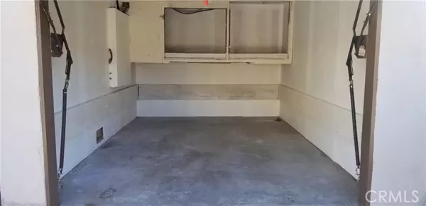 North Hollywood (los Angeles), CA 91601,10945 Hesby