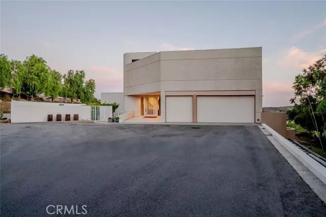 120 Stagecoach Road, Bell Canyon, CA 91307