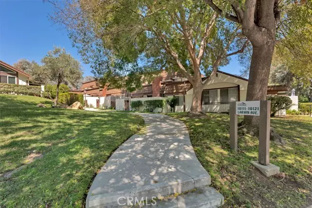 Chatsworth (los Angeles), CA 91311,10121 Larwin Avenue #3