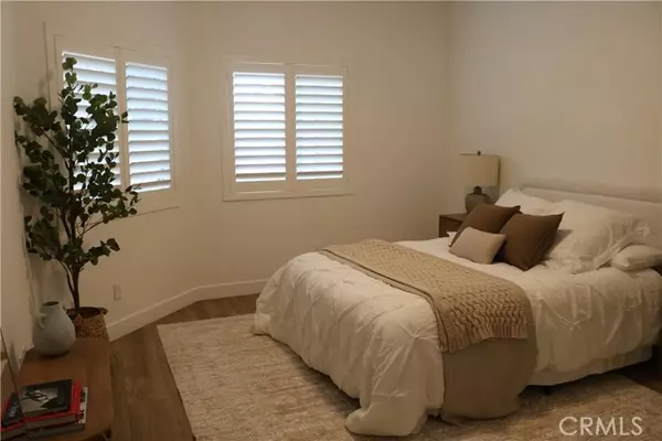 Northridge (los Angeles), CA 91324,9103 WYSTONE