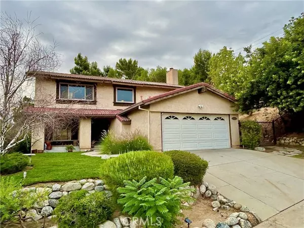 15873 Yarnell St, Sylmar (los Angeles), CA 91342
