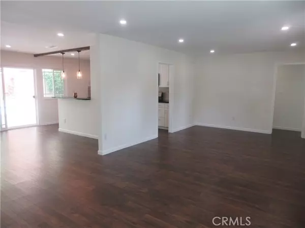 Chatsworth (los Angeles), CA 91311,20101 Superior Street