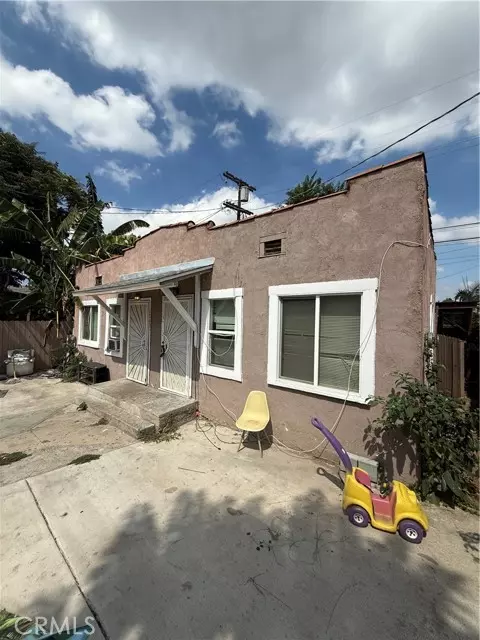 Los Angeles, CA 90011,1141 East 50th Street