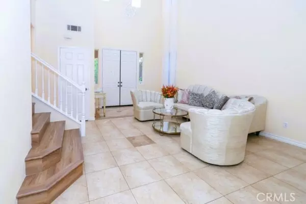 Newhall (santa Clarita), CA 91321,24166 Kirsch Court