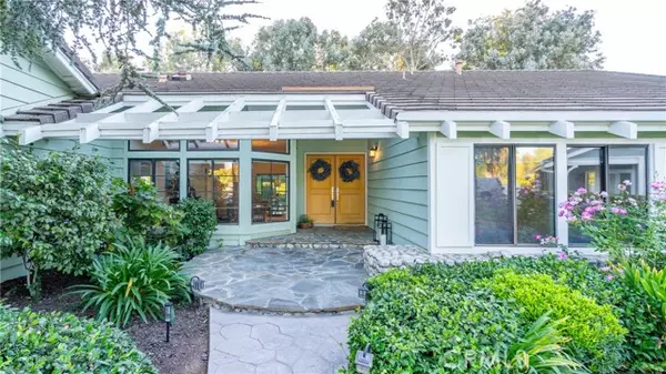 Simi Valley, CA 93065,304 Chelan