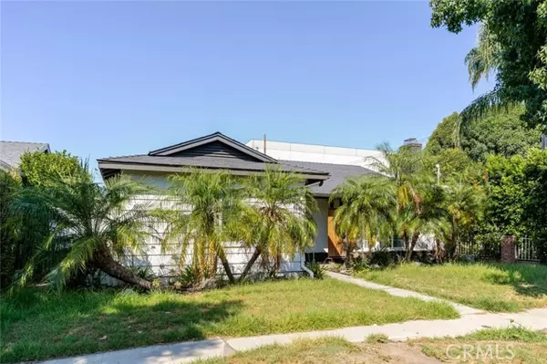 Van Nuys (los Angeles), CA 91405,Address not disclosed