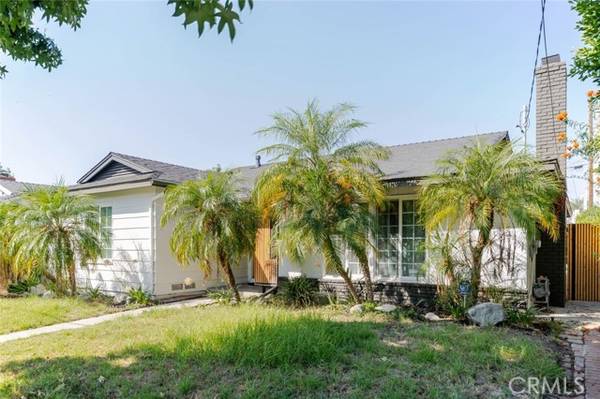 Van Nuys (los Angeles), CA 91405,7459 Sylmar Avenue