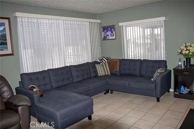 Canoga Park (los Angeles), CA 91304,8811 Canoga Avenue #340