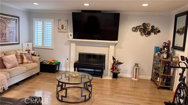 Chatsworth (los Angeles), CA 91311,20656 Septo Street