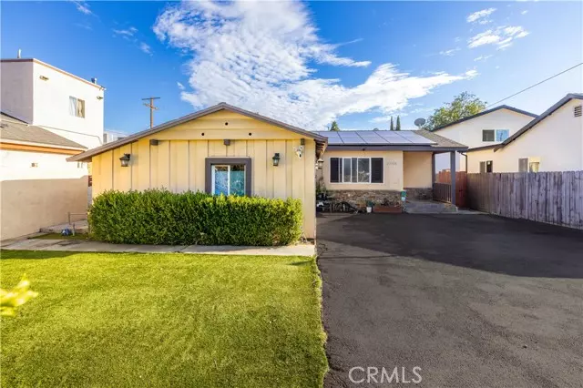 Canoga Park (los Angeles), CA 91303,22020 Saticoy Street