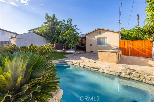 Canoga Park (los Angeles), CA 91303,22020 Saticoy Street