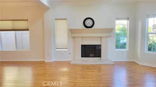 Chatsworth (los Angeles), CA 91311,21346 Blackhawk Street