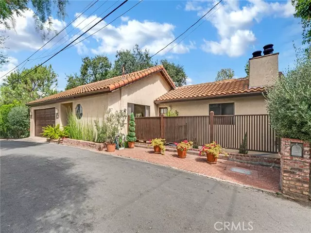 4322 Rosario Road, Woodland Hills (los Angeles), CA 91364