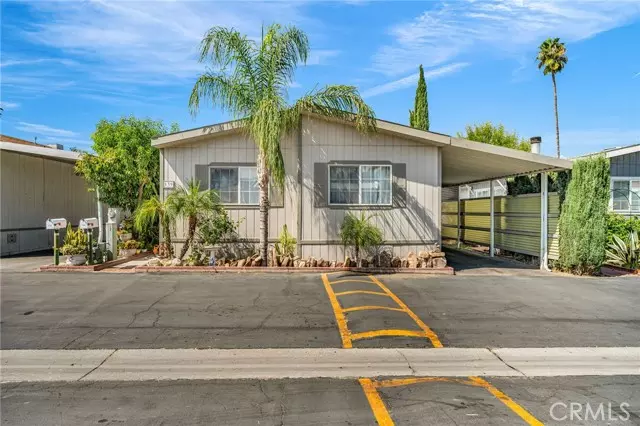 Canyon Country (santa Clarita), CA 91351,20401 Soledad Canyon #139