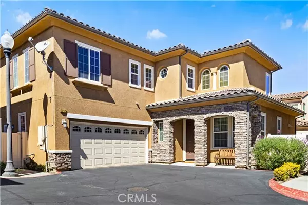 Newhall (santa Clarita), CA 91350,20425 Victory