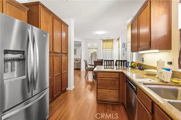 Newhall (santa Clarita), CA 91350,20425 Victory