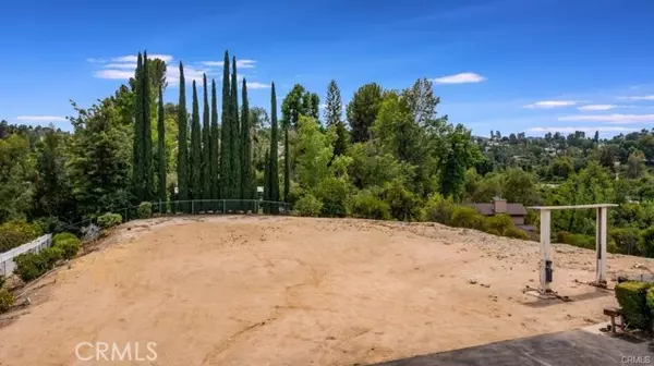 Woodland Hills (los Angeles), CA 91367,19950 Santa Rita