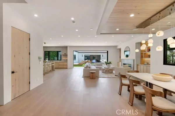 Studio City (los Angeles), CA 91604,12420 Milbank Street