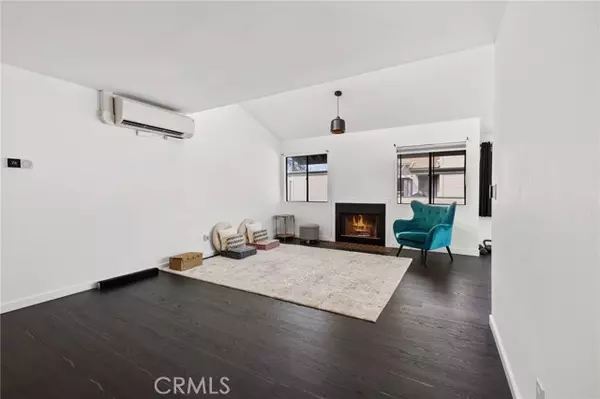 Simi Valley, CA 93063,6508 Twin Circle Lane #1