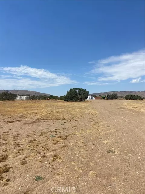 Palmdale, CA 93550,0 32nd & Pearlblossom Street