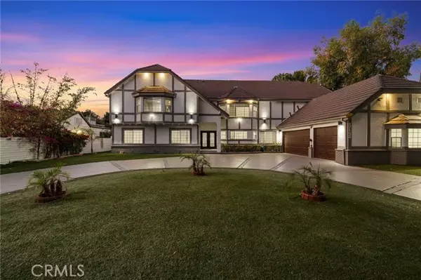 Northridge (los Angeles), CA 91325,17153 Rayen Street