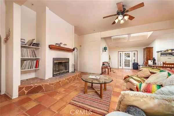 Juniper, CA 93543,29315 121st St E