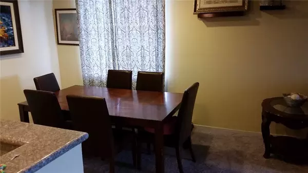 Valley Village, CA 91607,12720 Burbank #311