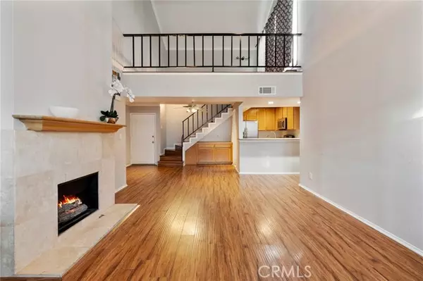 5325 Newcastle Avenue #319, Encino (los Angeles), CA 91316