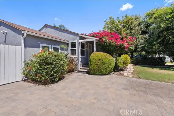 6443 Bakman, North Hollywood (los Angeles), CA 91606