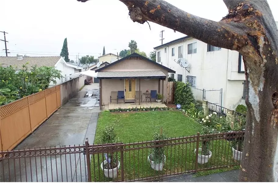 10029 San Gabriel, South Gate, CA 90280