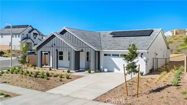 Castaic, CA 91384,30105 Hillside Place