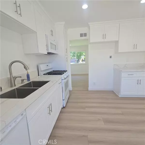 Chatsworth (los Angeles), CA 91311,9551 Gierson