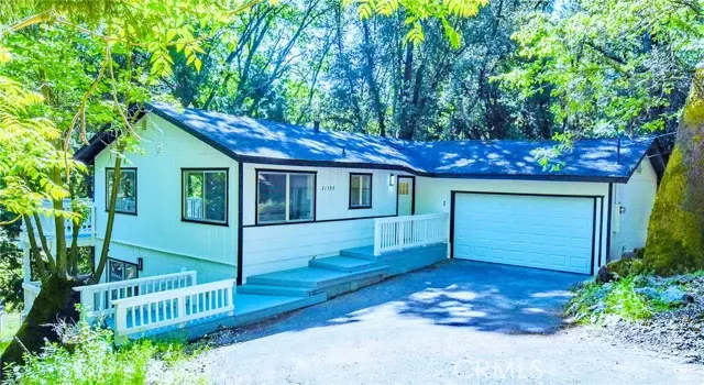 Sonora, CA 95370,21599 Eel River Drive