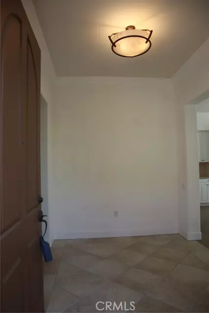 Valencia (santa Clarita), CA 91354,23741 Spruce Meadow Court