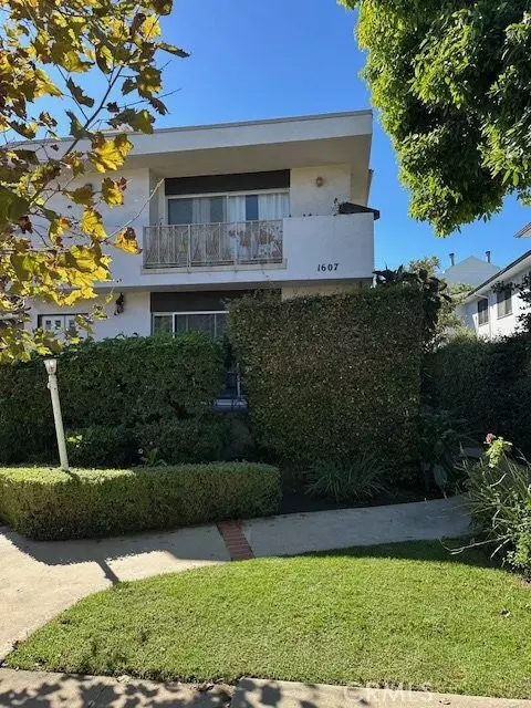 1607 Greenfield Avenue #4, West Los Angeles (los Angeles), CA 90025